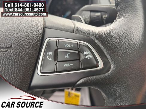 Used 2015 Ford Focus SE w/ SE Sport Package image 10