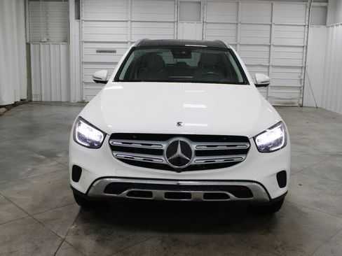 Used 2022 Mercedes-Benz GLC 300 4MATIC image 3