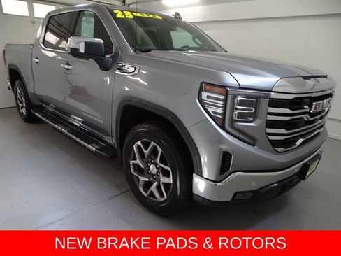 Used 2023 GMC Sierra 1500 SLT w/ SLT Premium Plus Package AWD/4WD image 1