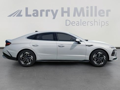 New 2026 Hyundai Sonata SEL FWD image 7