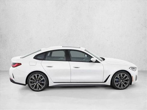 Used 2022 BMW 430i Gran Coupe w/ M Sport Package RWD image 8