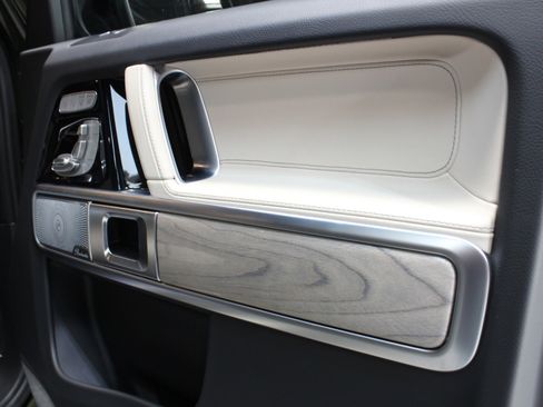 Used 2022 Mercedes-Benz G 550 G 550 AMG Line w/ Exclusive Interior Package image 81