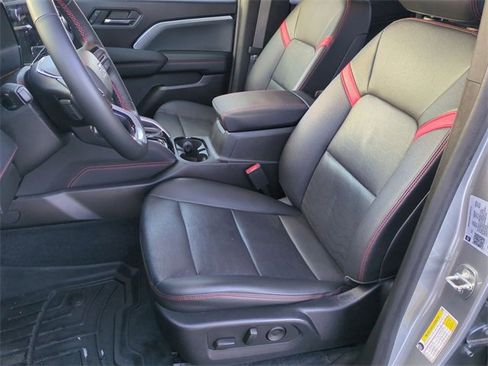 Certified 2023 Chevrolet Colorado Z71 w/ Z71 Convenience Package 2 image 19