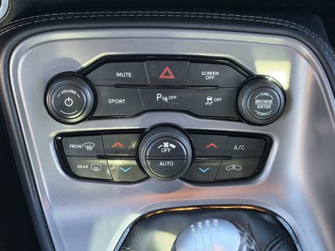 Used 2023 Dodge Challenger R/T w/ Blacktop Package RWD image 29