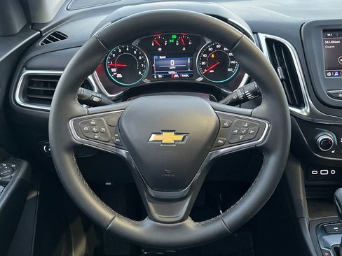 Used 2024 Chevrolet Equinox LT image 25