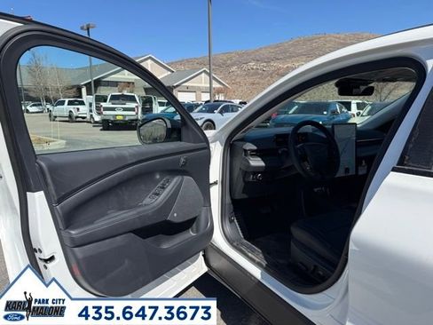 New 2026 Ford Mustang Mach-E Premium image 39