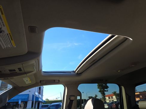 Used 2017 GMC Sierra 1500 SLT image 13