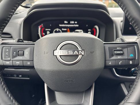 Used 2026 Nissan Rogue SL AWD/4WD image 26