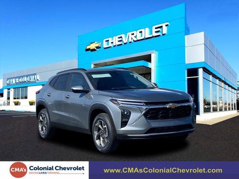 New 2026 Chevrolet Trax LT image 1