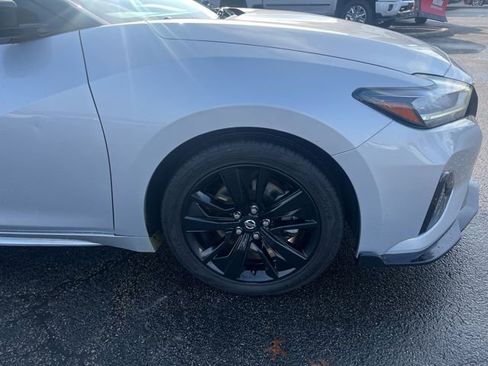 Used 2021 Nissan Maxima 3.5 SV w/ Floor Mat Group image 2
