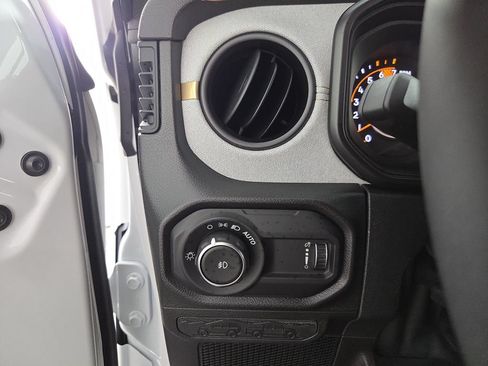 Used 2026 Jeep Wrangler Unlimited Sport AWD/4WD image 28