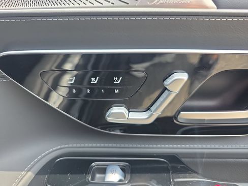 Certified 2023 Mercedes-Benz SL 55 AMG 4MATIC image 17