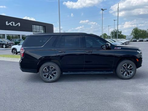 Used 2024 Chevrolet Tahoe Z71 w/ Luxury Package AWD/4WD image 8