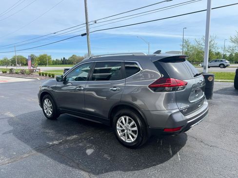 Used 2020 Nissan Rogue SL FWD image 2