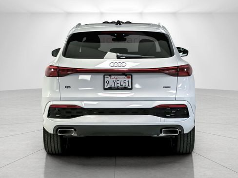 Certified 2025 Audi Q5 Premium Plus w/ Premium Plus image 4