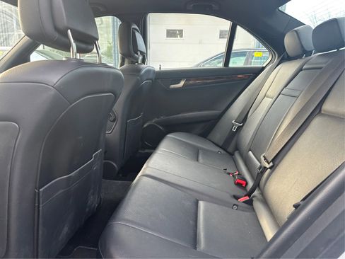 Used 2012 Mercedes-Benz C 300 4MATIC Sedan image 9
