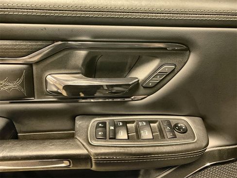 Used 2022 RAM 1500 Limited w/ Bed Utility Group image 7