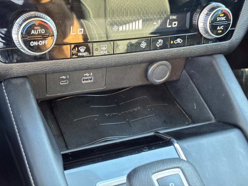 Used 2022 Mitsubishi Outlander ES image 26