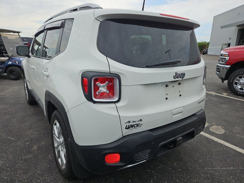 Used 2018 Jeep Renegade Limited w/ UConnect 8.4 Nav Group AWD/4WD image 5