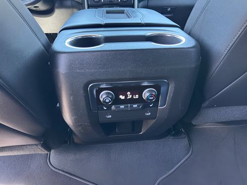 Used 2021 Chevrolet Tahoe LT w/ LT Signature Package AWD/4WD image 21