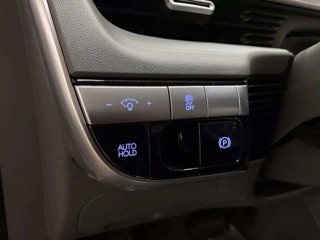 Used 2024 Hyundai Ioniq 5 SE RWD image 32