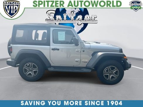 Used 2018 Jeep Wrangler Sport AWD/4WD image 10
