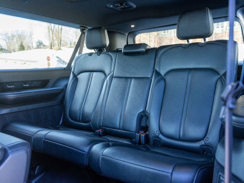 Used 2024 Jeep Grand Wagoneer L 4WD image 33