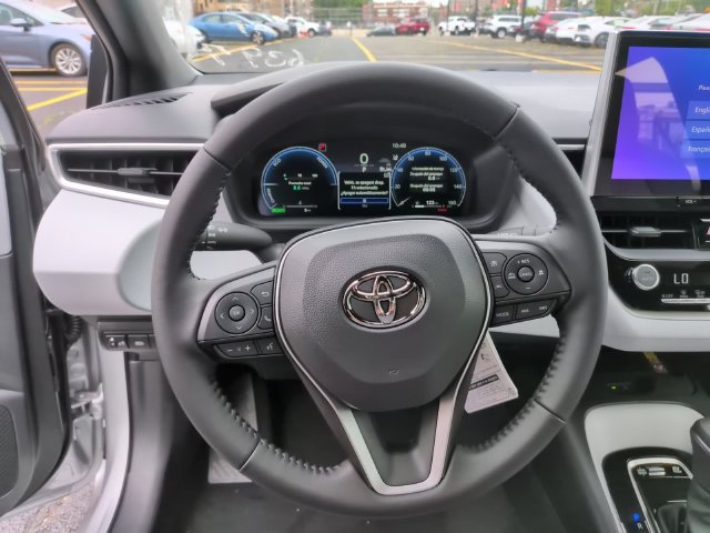 Used 2026 Toyota Corolla SE w/ SE Premium Package AWD/4WD image 14