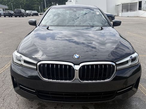 Used 2021 BMW 530i xDrive w/ Convenience Package AWD/4WD image 3