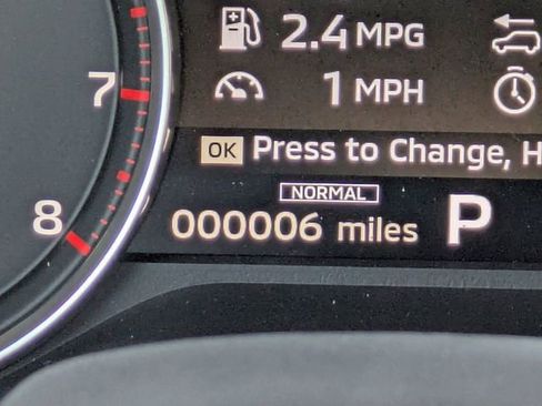 New 2026 Mitsubishi Outlander SE image 33