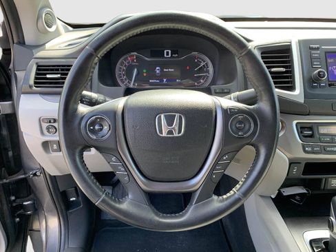 Used 2019 Honda Ridgeline RTL image 13
