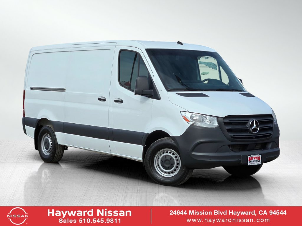 Used 2024 Mercedes-Benz Sprinter 2500 image 1