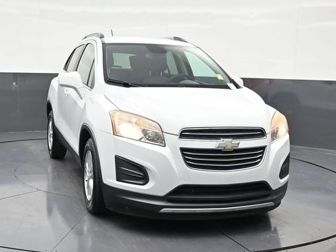 Used 2016 Chevrolet Trax LT FWD image 8