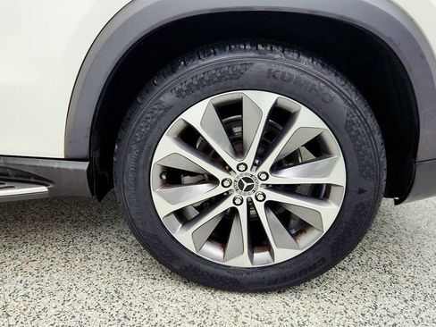 Used 2023 Mercedes-Benz GLE 350 4MATIC w/ 3rd Row Seat Package image 9