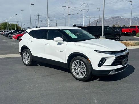 Certified 2023 Chevrolet Blazer LT w/ Driver Confidence Package AWD/4WD image 27