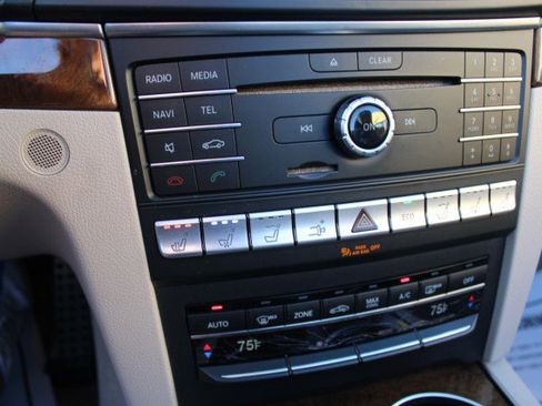 Used 2016 Mercedes-Benz E 400 Cabriolet w/ Premium 2 Package image 38