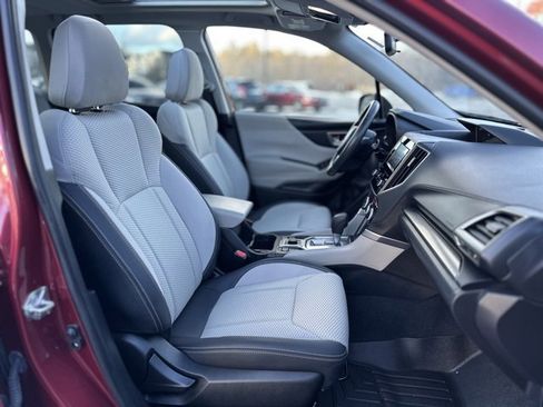 Used 2023 Subaru Forester Premium image 24