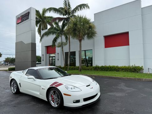 Used 2007 Chevrolet Corvette Z06 w/ Preferred Equipment Group RWD image 1