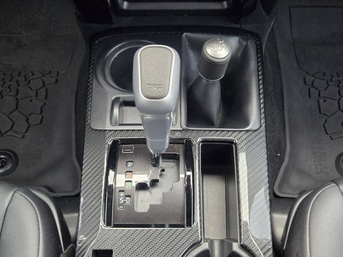 Used 2022 Toyota 4Runner TRD Pro AWD/4WD image 19
