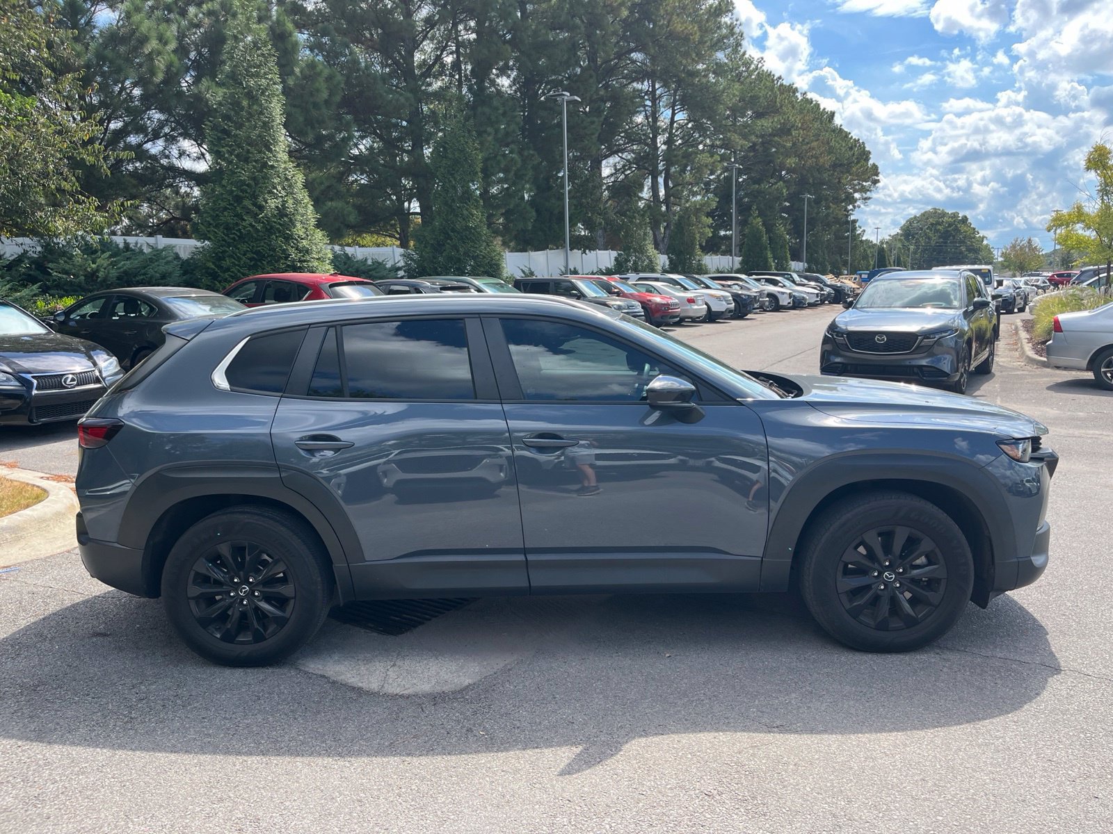 Used 2024 MAZDA CX-30 AWD 2.5 S w/ Select Sport Pkg image 3