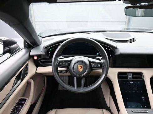 Certified 2022 Porsche Taycan image 18