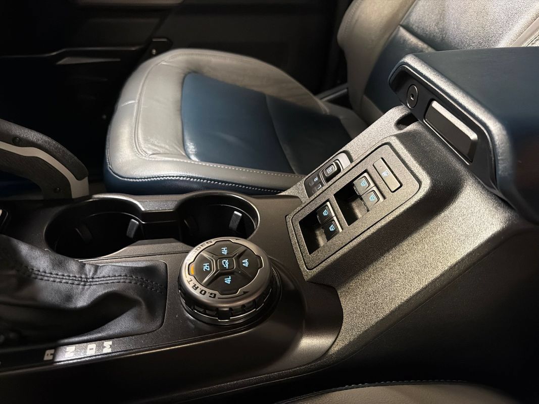 Used 2021 Ford Bronco First Edition AWD/4WD image 24