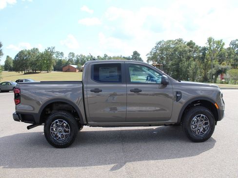 New 2025 Ford Ranger XLT image 3
