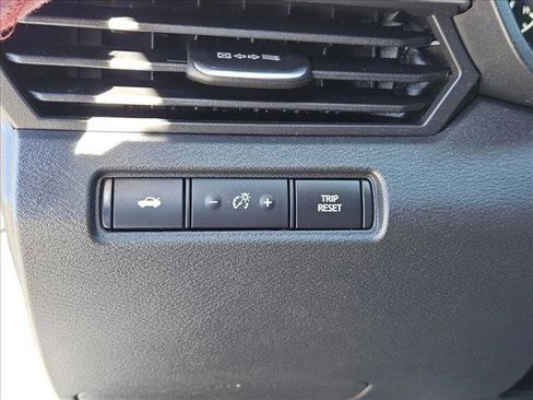 Used 2025 Nissan Altima 2.5 S image 20