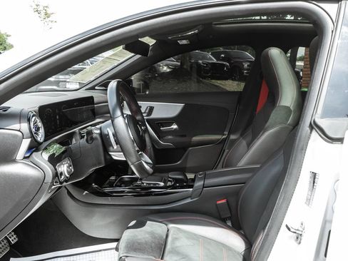 Used 2023 Mercedes-Benz CLA 35 AMG 4MATIC image 22