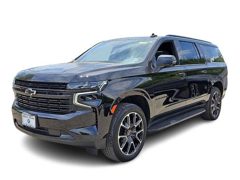 Used 2024 Chevrolet Suburban RST w/ Luxury Package AWD/4WD image 3