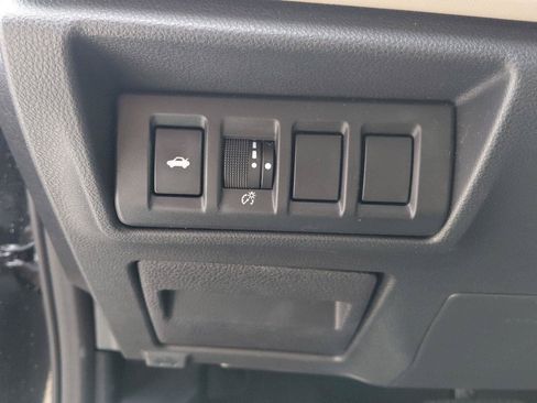 Used 2022 Subaru Legacy Limited AWD/4WD image 25