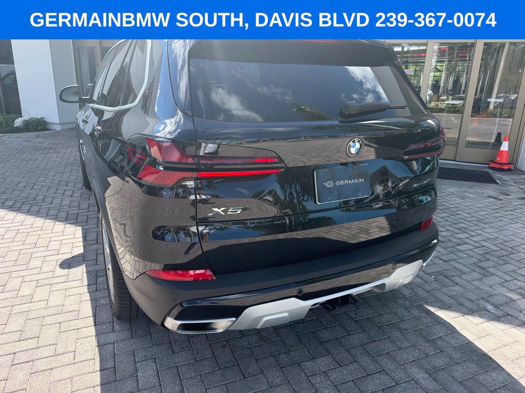 Certified 2024 BMW X5 sDrive40i w/ Premium Package RWD image 14