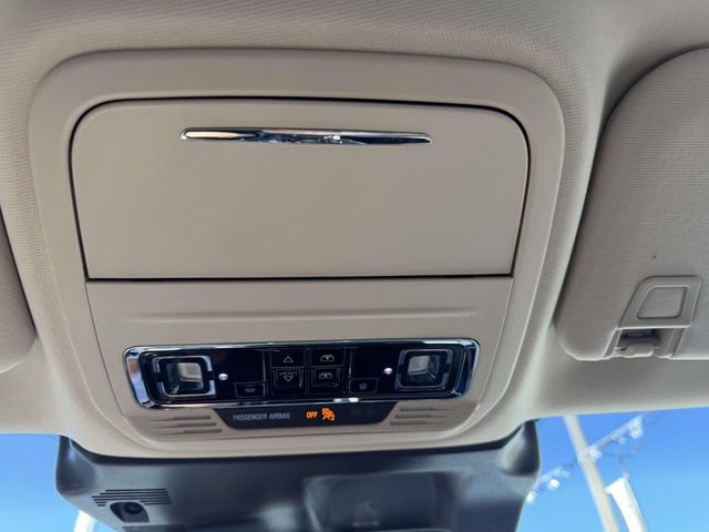 Used 2023 Lincoln Corsair AWD w/ Equipment Group 101A image 30
