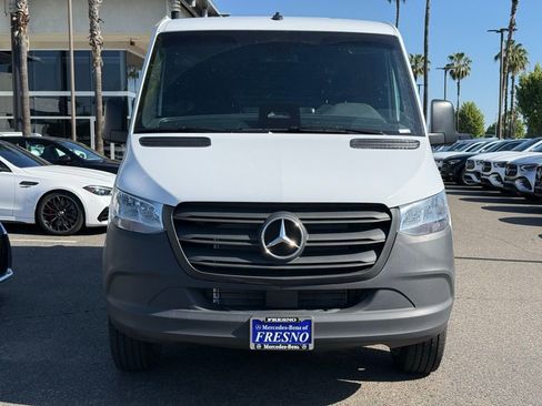 New 2026 Mercedes-Benz Sprinter 2500 image 12
